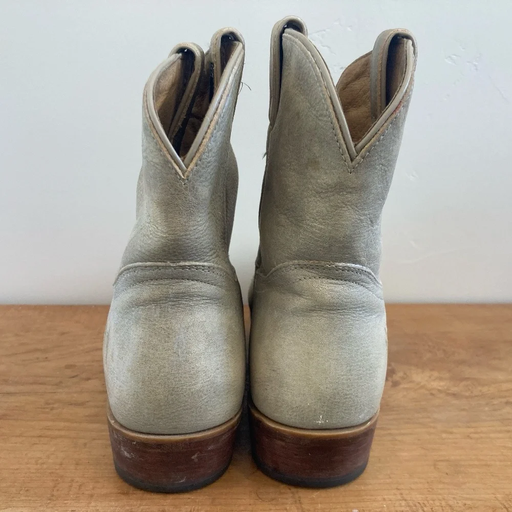Frye Billy Short Cowboy Boot Size 9B Silver/Cream - Picture 4 of 8
